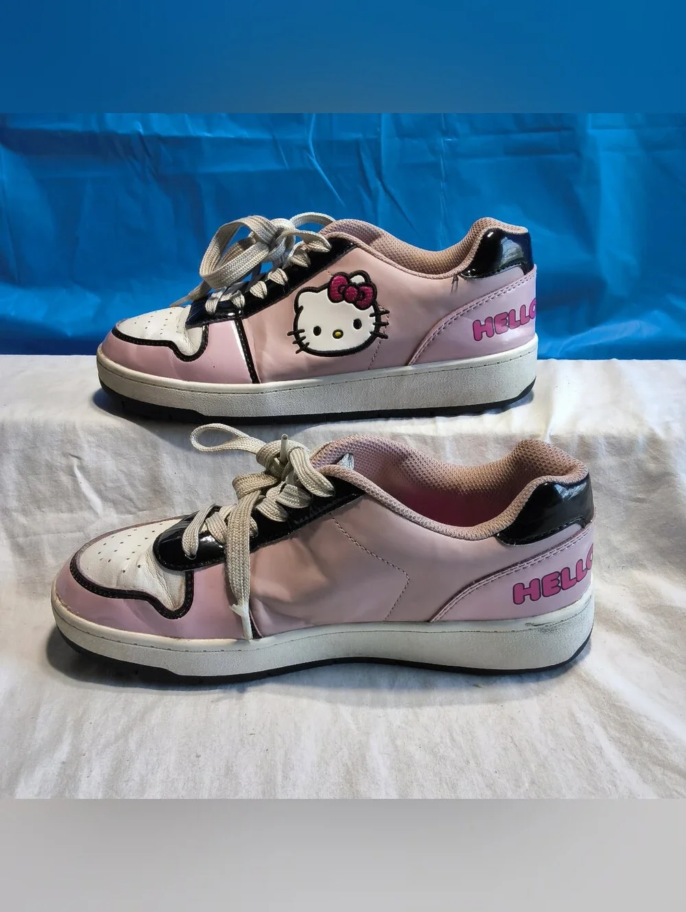 Hello Kitty by Sanrio Pink Patent Leather Casual Court Sneakers Women's Size 8